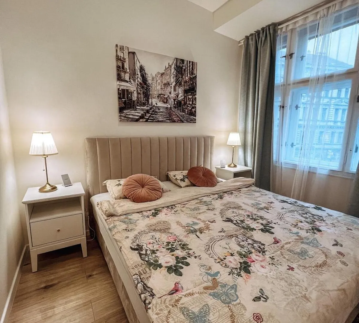 Stylish 1 Bedroom Plus Office At Amazing Location Prague Czech Republic