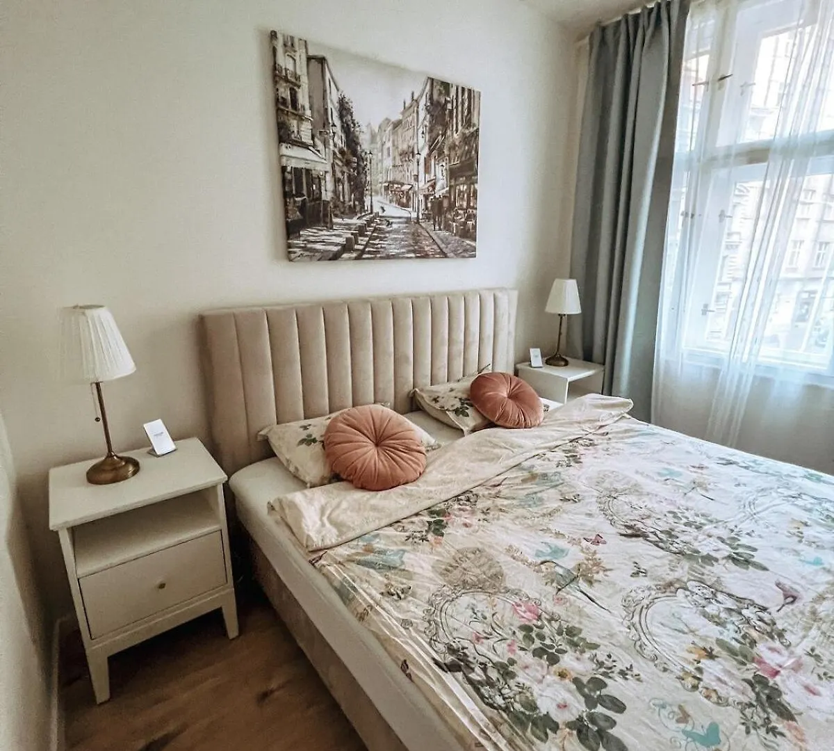 Apartment Stylish 1 Bedroom Plus Office At Amazing Location Prague Czech Republic